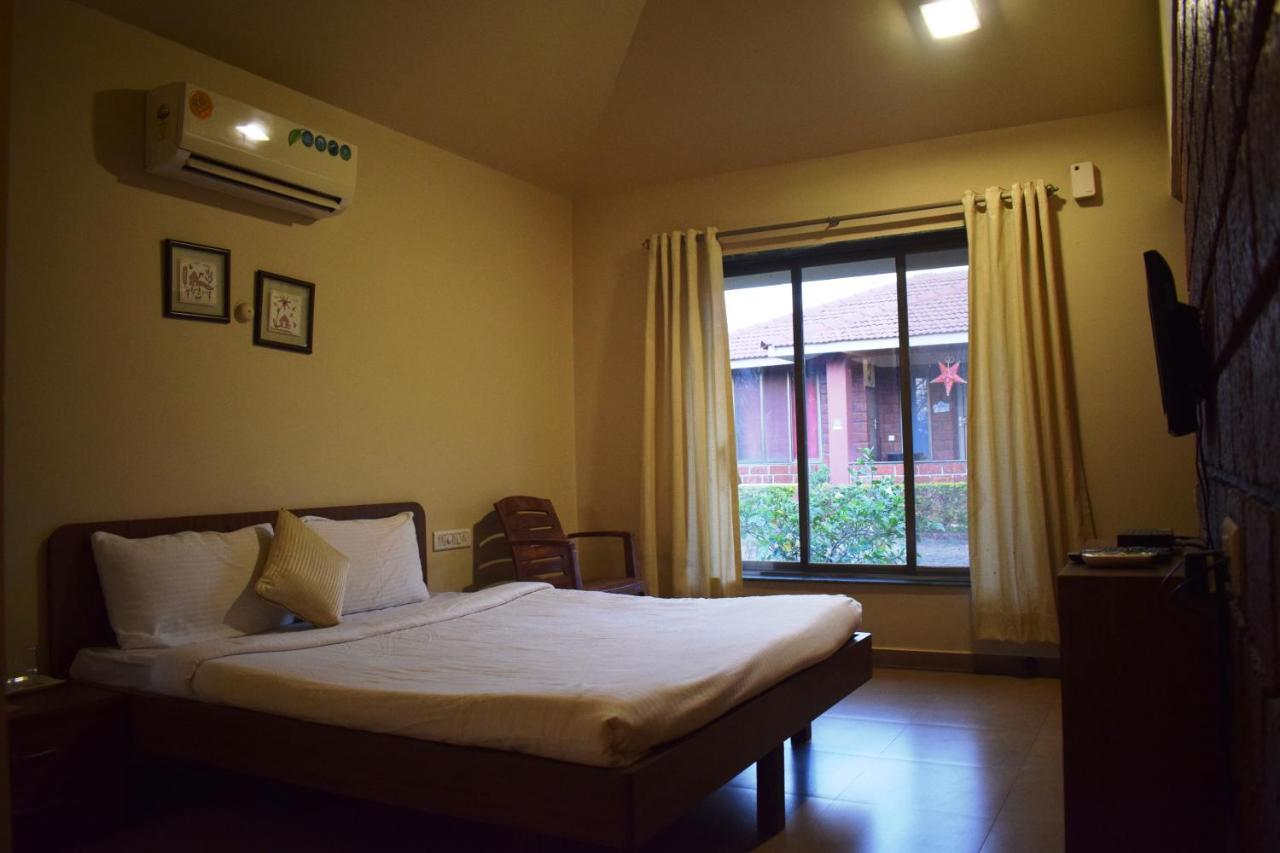 Regenta Resort Mango Village Guhagar Kudan Exterior photo